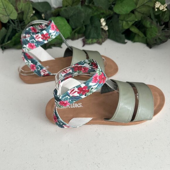 Muk Luks Womens Size 8 Sage Green & Floral Strap Sandals Faux Leather & Trim - Picture 5 of 6